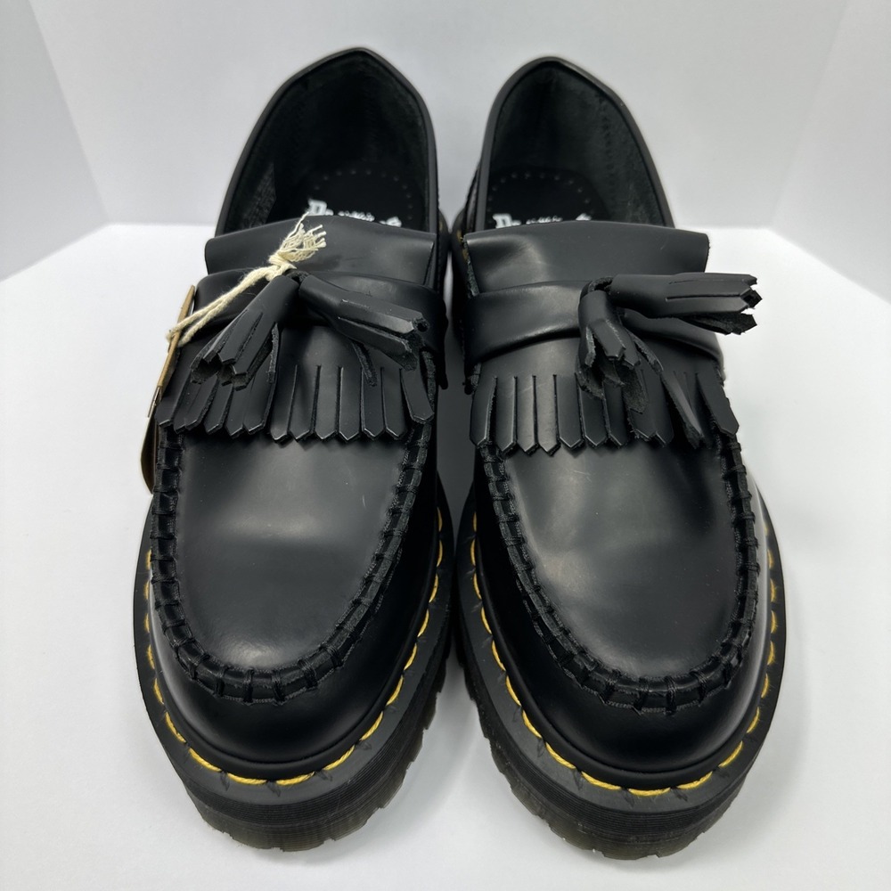 DR. MARTENS LOAFERS SIZE 9W/ 8M /EU41 ADRIAN QUAD LEATHER PLATFORM TASSLE.
